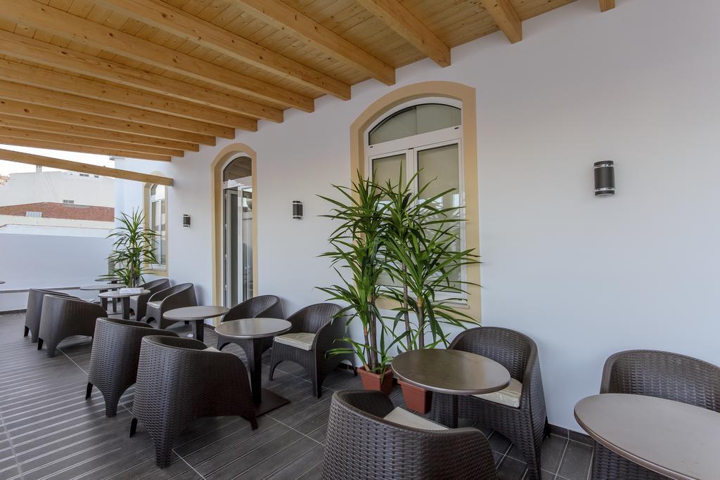 פורטימאו Villa Rio Guest House Suites מראה חיצוני תמונה